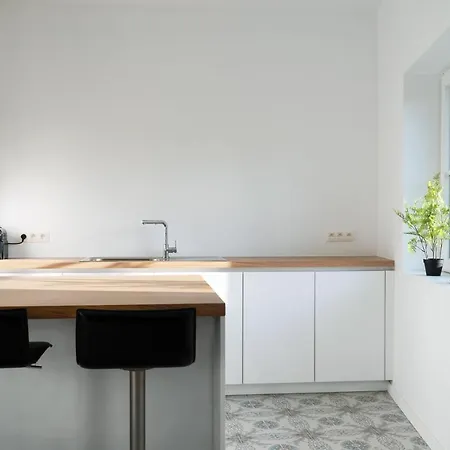 Des Remparts * 菲利普维尔