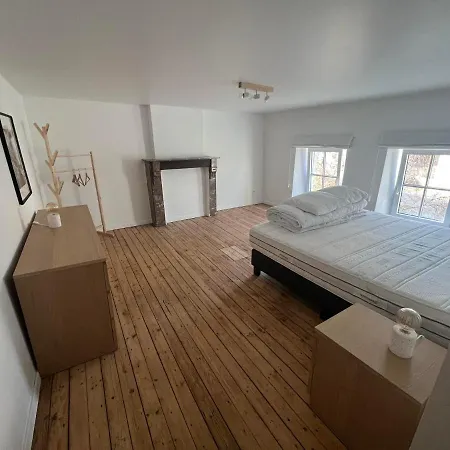 Des Remparts 度假居 *